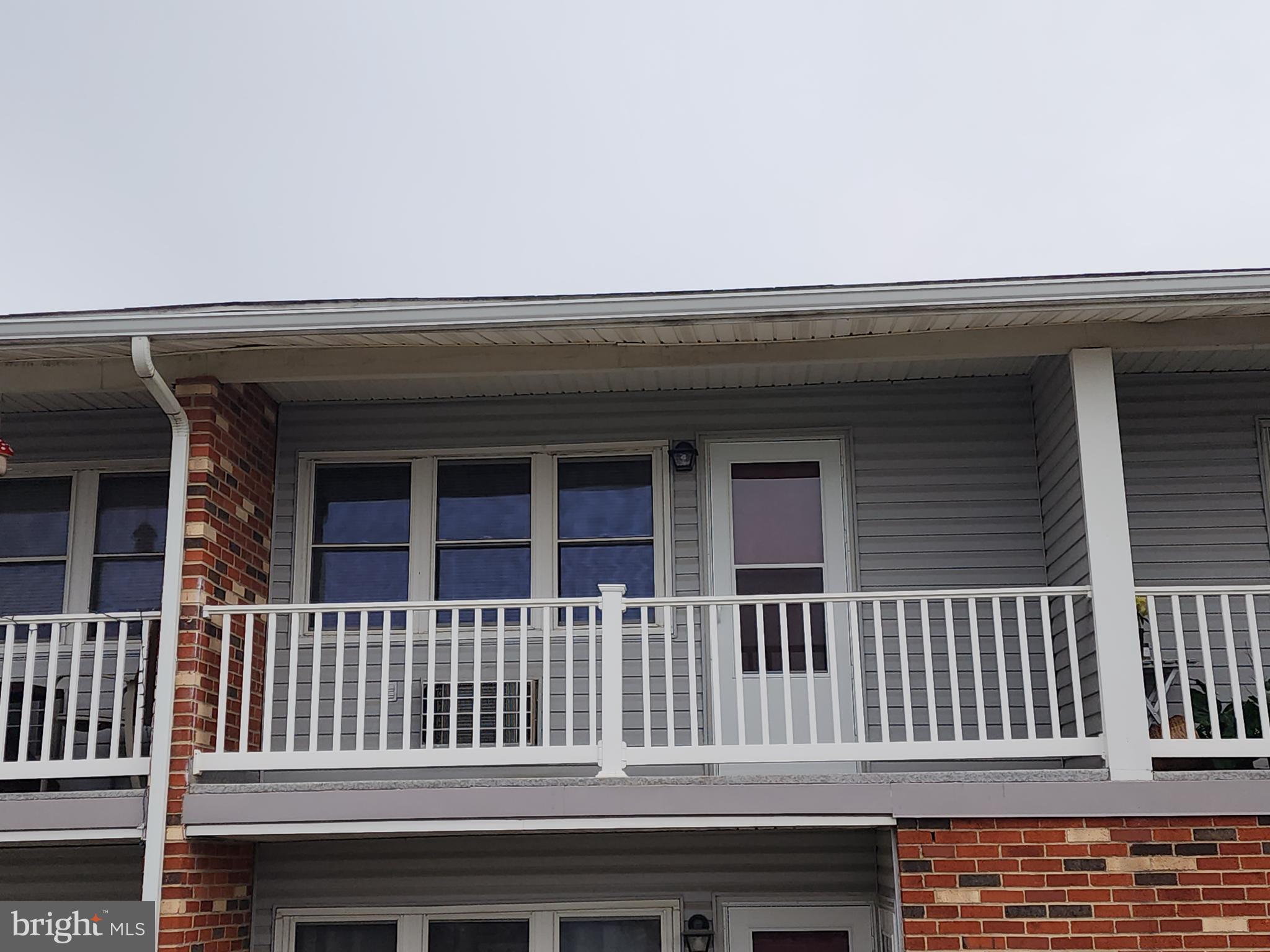 76 Lark Circle York, PA 17404 - Photo 2 of 28 a front view of a house