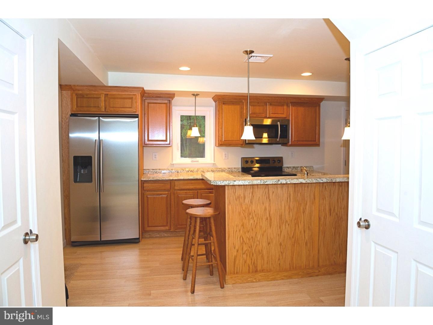 2829 Comly Road Philadelphia, PA 19154 - Photo 3 of 25 Kitchen