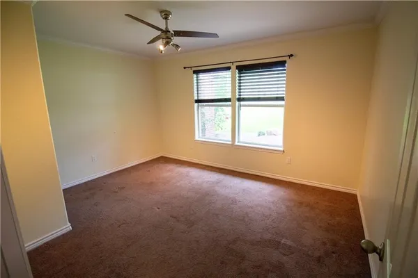 $445,000 | 125 Red Bird, Beeville, TX 78102