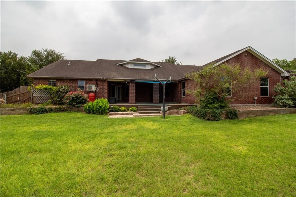 125 Red Bird Beeville, TX 78102 - Photo 30 of 37