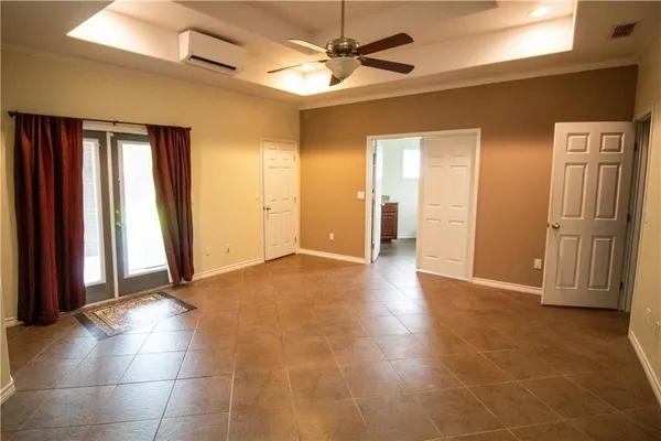 $445,000 | 125 Red Bird, Beeville, TX 78102