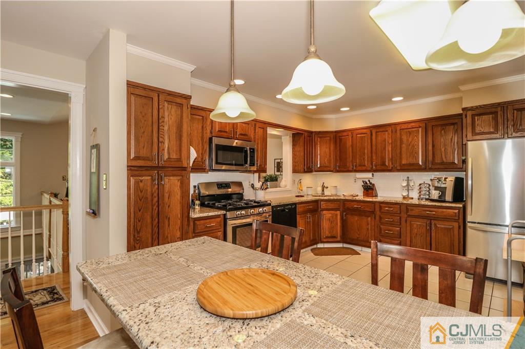 1 Tamarack Road Edison, NJ 08820 - Photo 7 of 25 Gallery Image 7