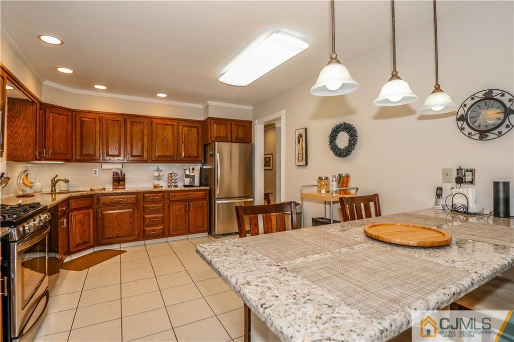 1 Tamarack Road Edison, NJ 08820 - Photo 8 of 25 Gallery Image 8