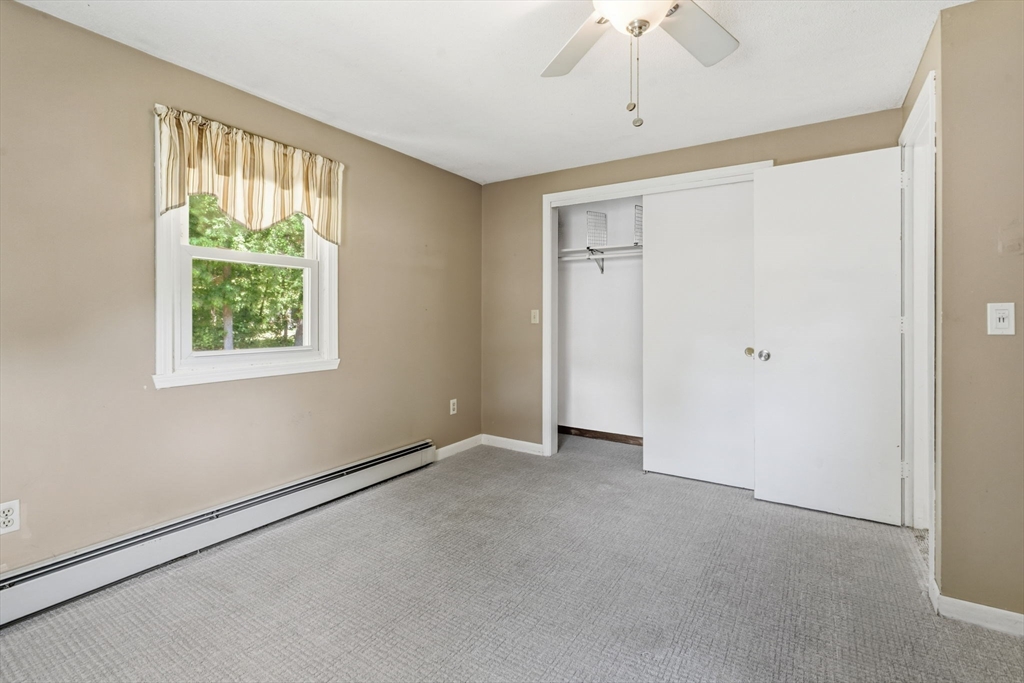 83 Strong Street Easthampton, MA 01027 - Photo 23 of 36