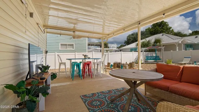 $582,500 | 6706 Sunset Avenue, Panama City Beach, FL 32408