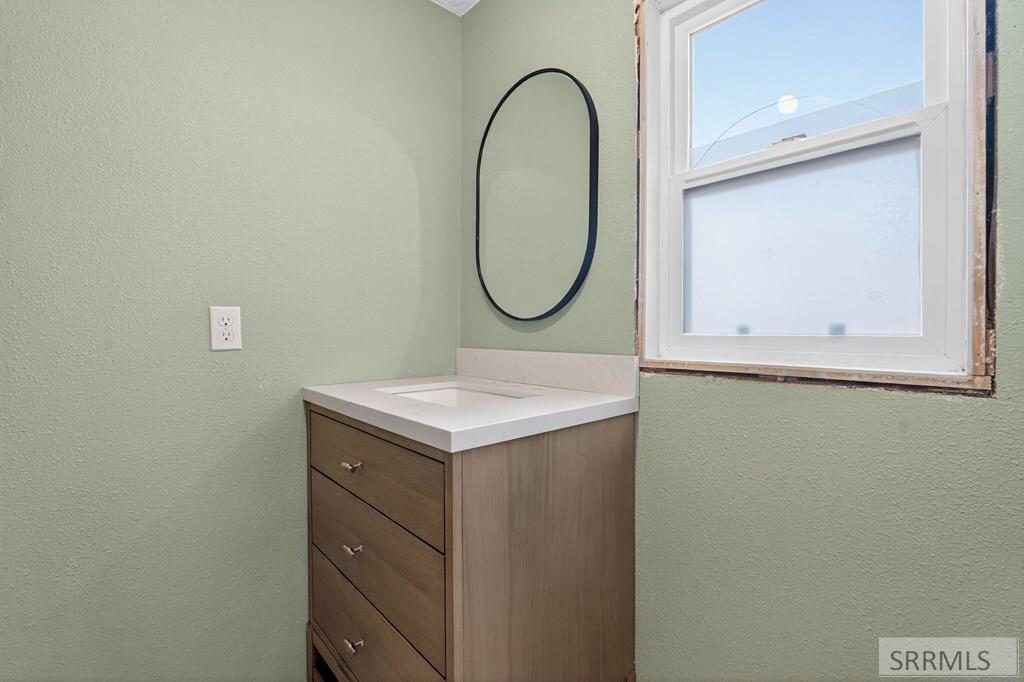 415 Sunset Drive Arco, ID 83213 - Photo 20 of 58