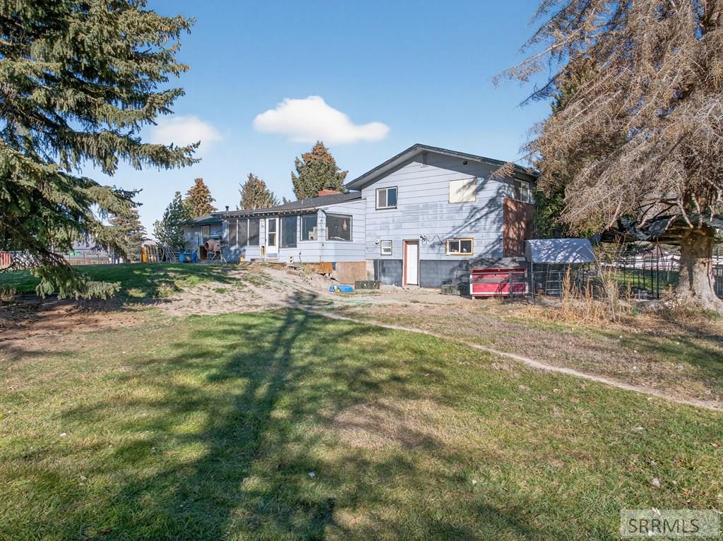415 Sunset Drive Arco, ID 83213 - Photo 37 of 58