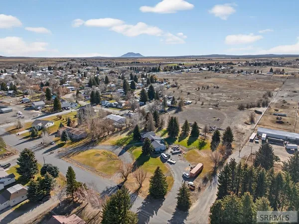 $375,000 | 415 Sunset Drive, Arco, ID 83213