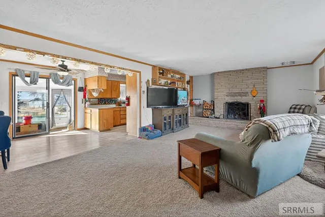 $385,000 | 415 Sunset Drive, Arco, ID 83213