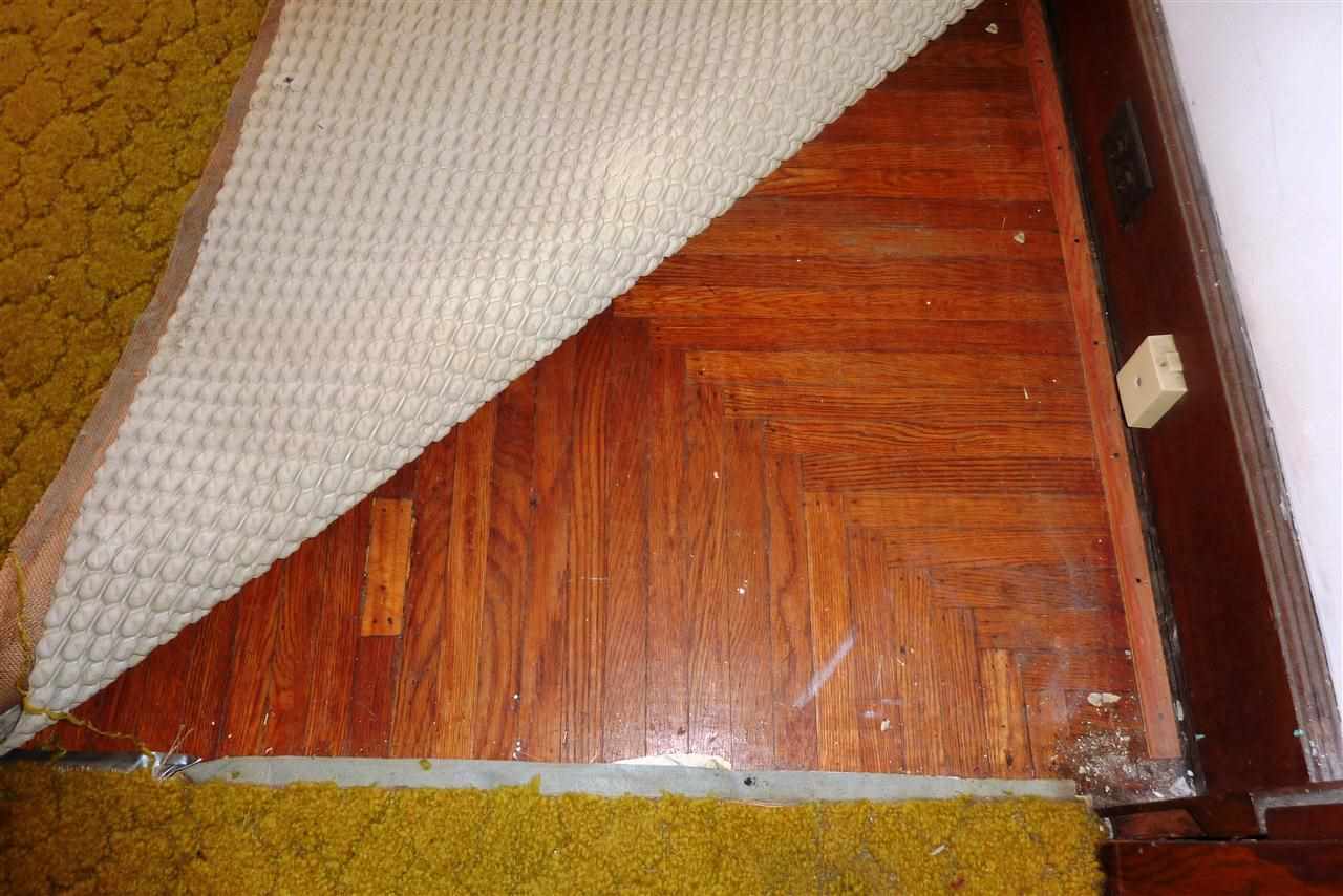 230 West 18th Street Rochester, IN 46975 - Photo 3 of 27