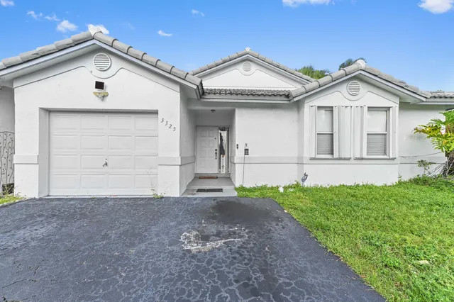 $460,000 | 3325 Northwest 79th Way, Davie, FL 33024