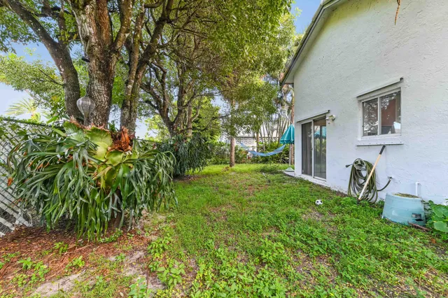 $460,000 | 3325 Northwest 79th Way, Davie, FL 33024