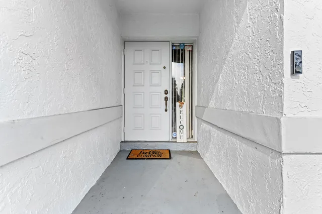 $460,000 | 3325 Northwest 79th Way, Davie, FL 33024