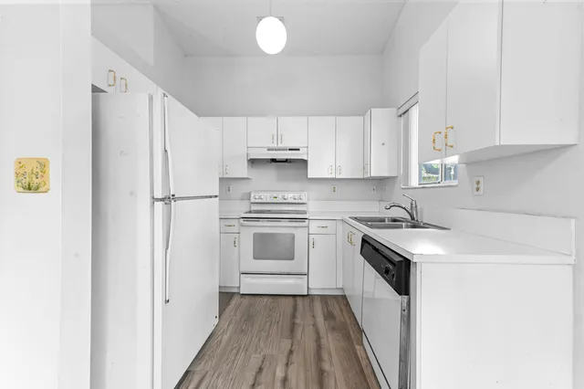 $460,000 | 3325 Northwest 79th Way, Davie, FL 33024