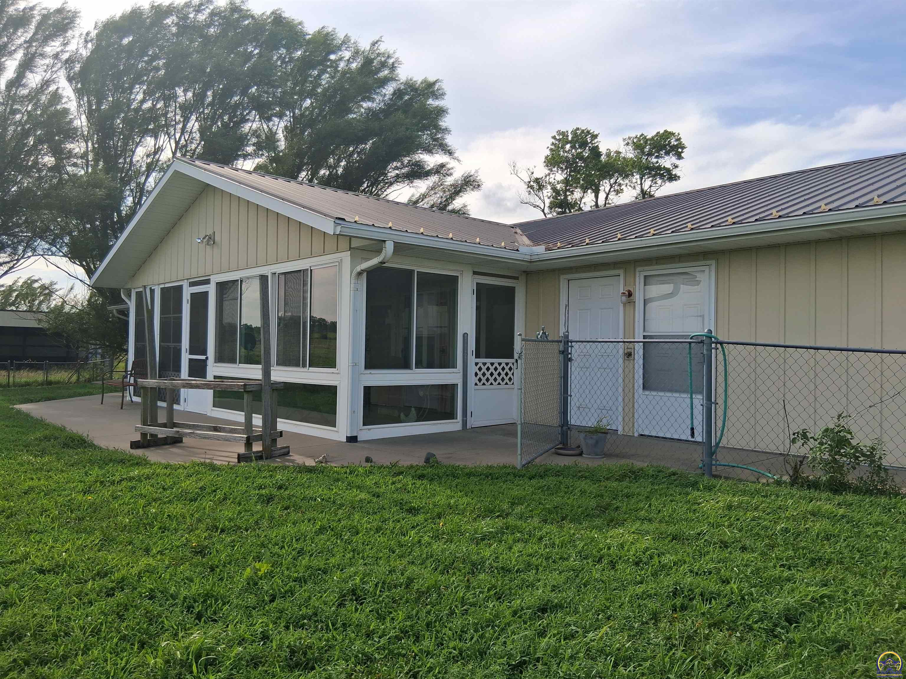 6841 Highway 56 Overbrook, KS 66524 - Photo 2 of 37