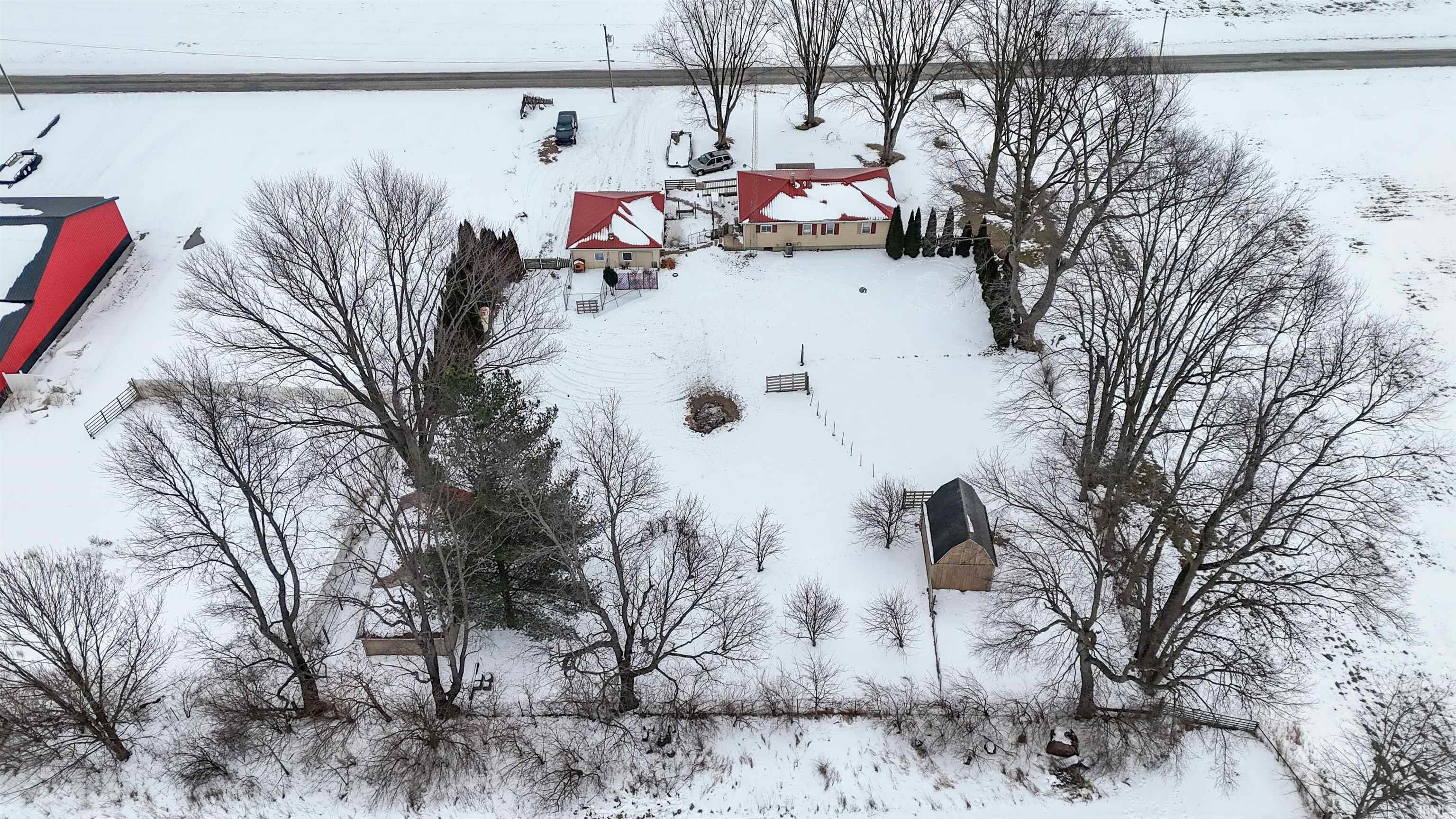 3462 South Bailey Road Wabash, IN 46992 - Photo 2 of 18
