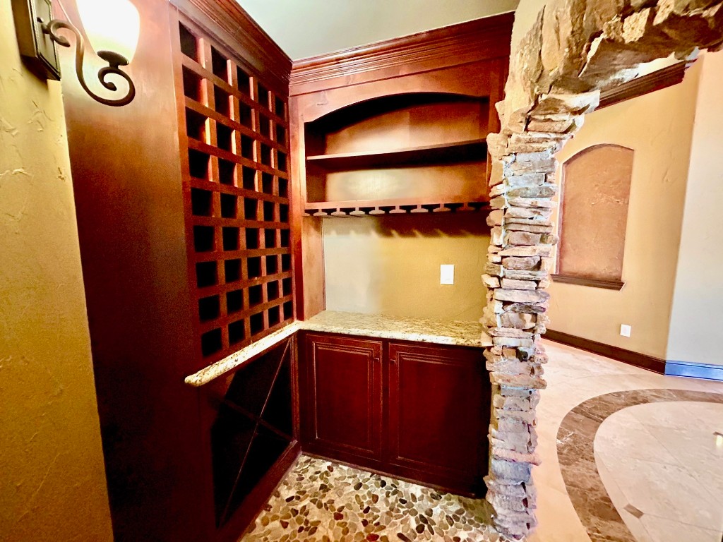 7511 Raes Creek Drive Spring, TX 77389 - Photo 13 of 41 a view of walk in closet