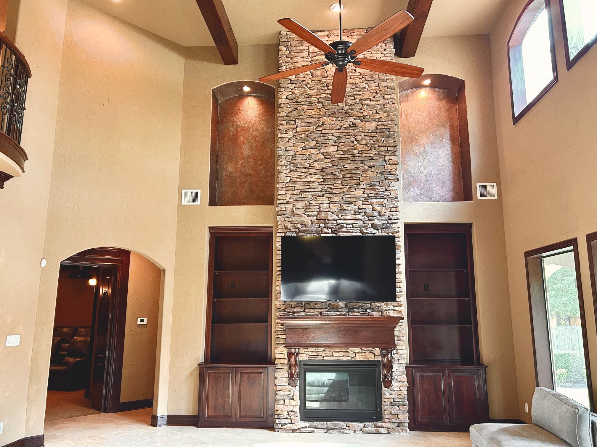 7511 Raes Creek Drive Spring, TX 77389 - Photo 4 of 41 a view of a living room with furniture and a fireplace