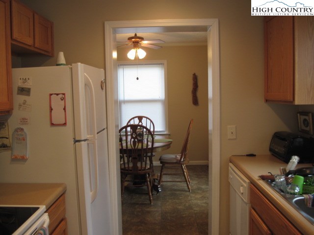 55 River Road Newland, NC 28657 - Photo 19 of 38 Gallery Image 19