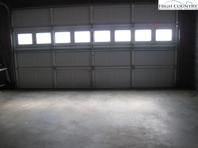 55 River Road Newland, NC 28657 - Photo 27 of 38 Gallery Image 27