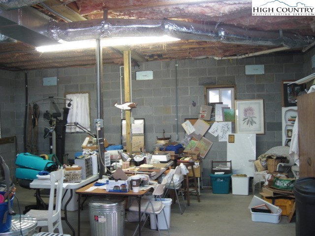 55 River Road Newland, NC 28657 - Photo 32 of 38 Gallery Image 32