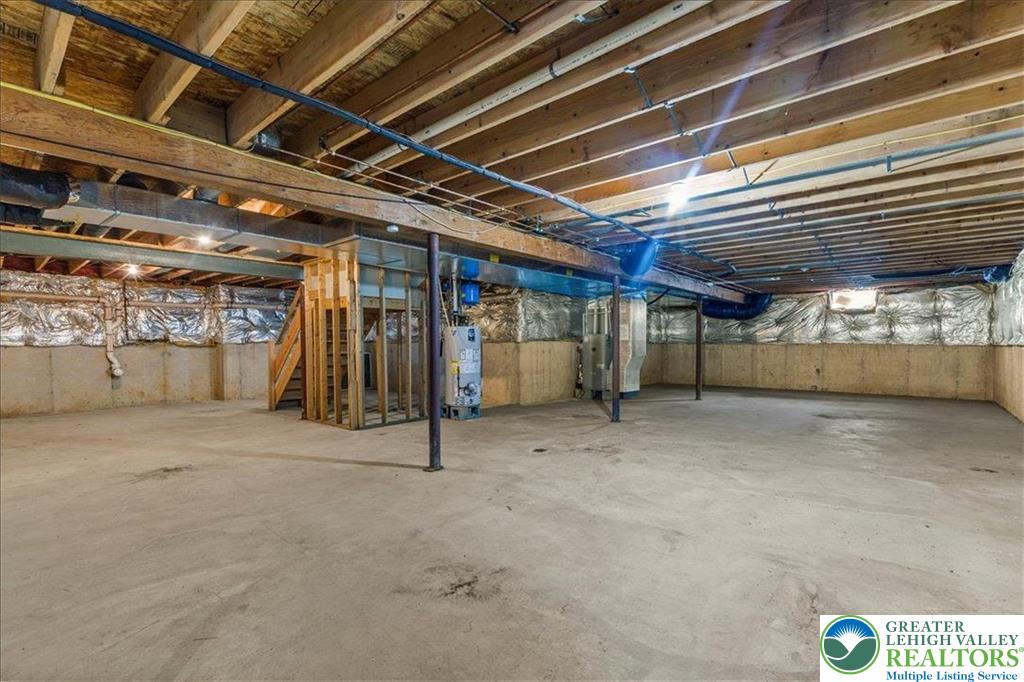 6832 Scenic View Drive Lower Macungie Township, PA 18062 - Photo 20 of 21 a view of empty room