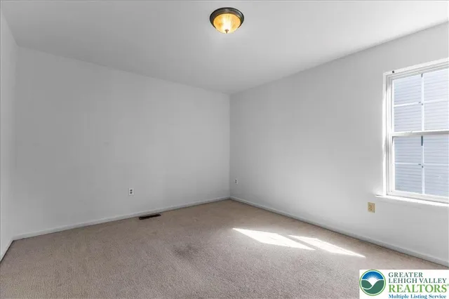 $3,800 | 6832 Scenic View Drive, Lower Macungie Township, PA 18062