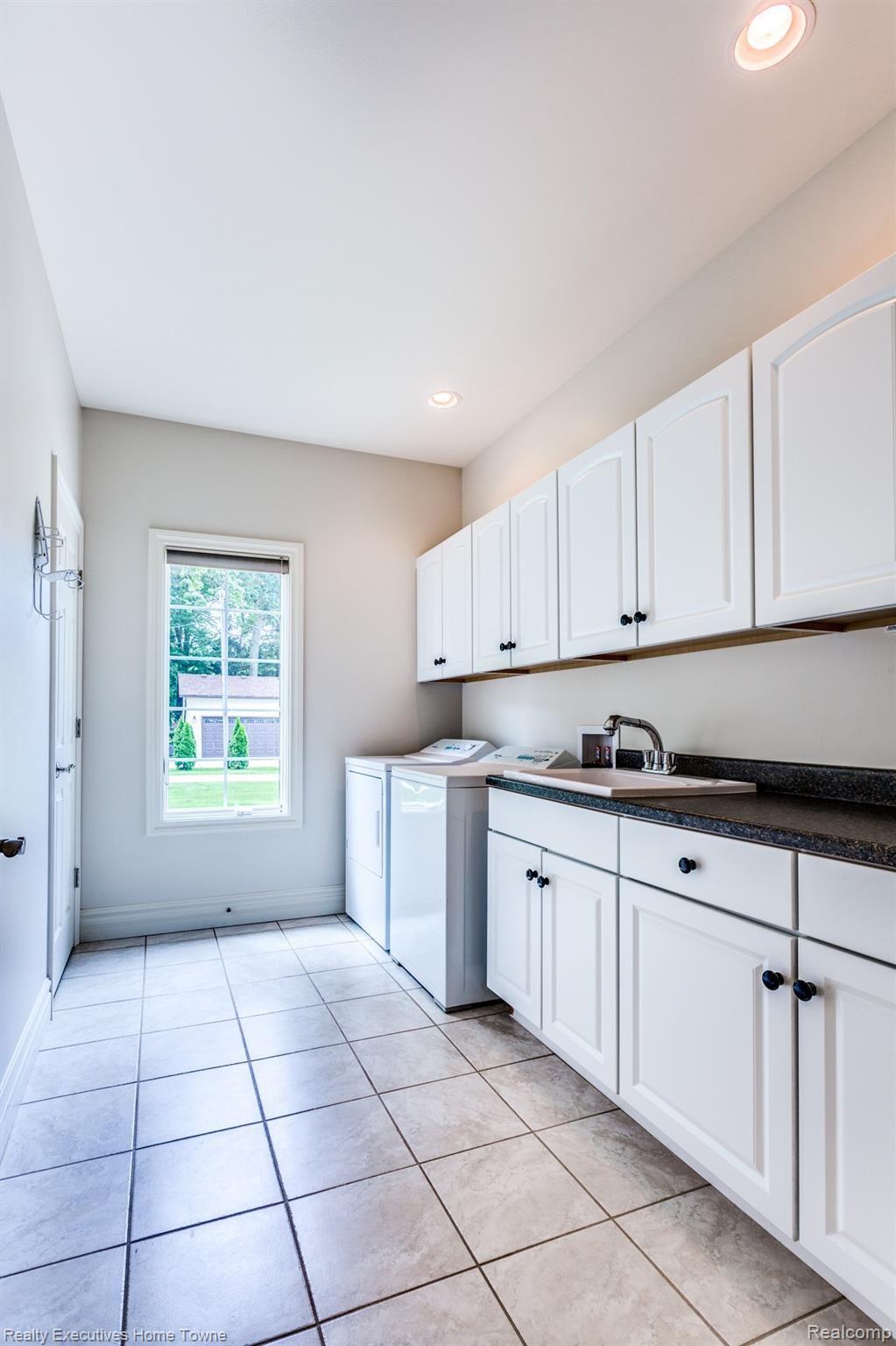 3934 State Road Fort Gratiot, MI 48059 - Photo 38 of 44 3934 State Rd-39.JPG