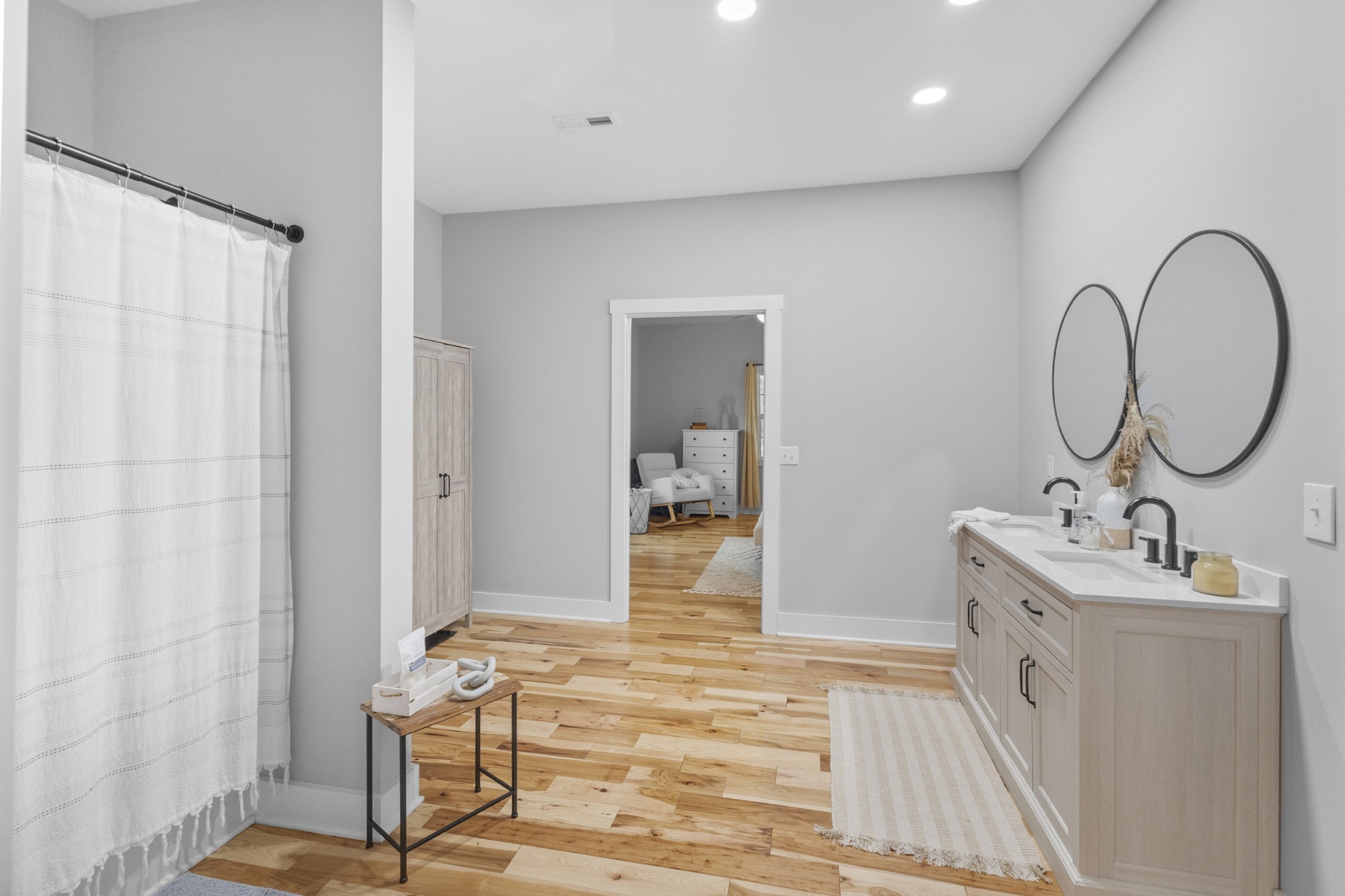 607 Old Columbia Road Unionville, TN 37180 - Photo 28 of 46 a bathroom with a sink a mirror and a shower