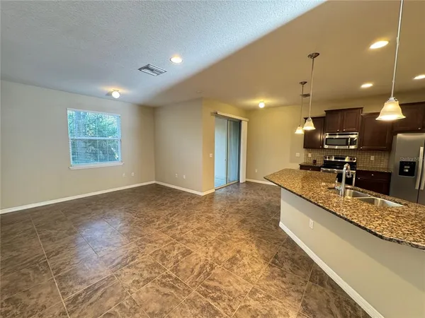 $2,050 | 26911 Juniper Bay Drive, Wesley Chapel, FL 33544