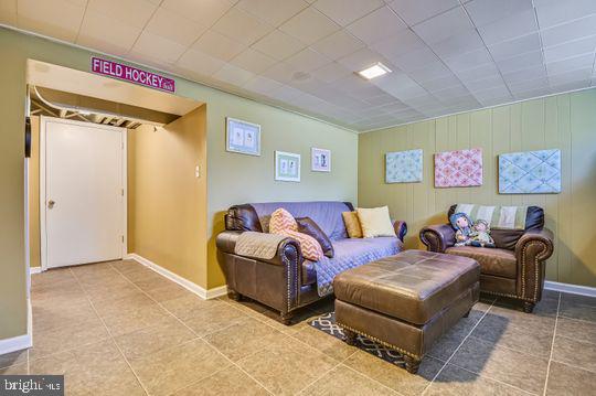 1632 Loch Ness Road Baltimore, MD 21286 - Photo 27 of 41 Lower Level Family room.