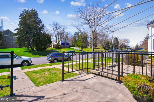 1632 Loch Ness Road Baltimore, MD 21286 - Photo 4 of 41 Lots of off street parking.