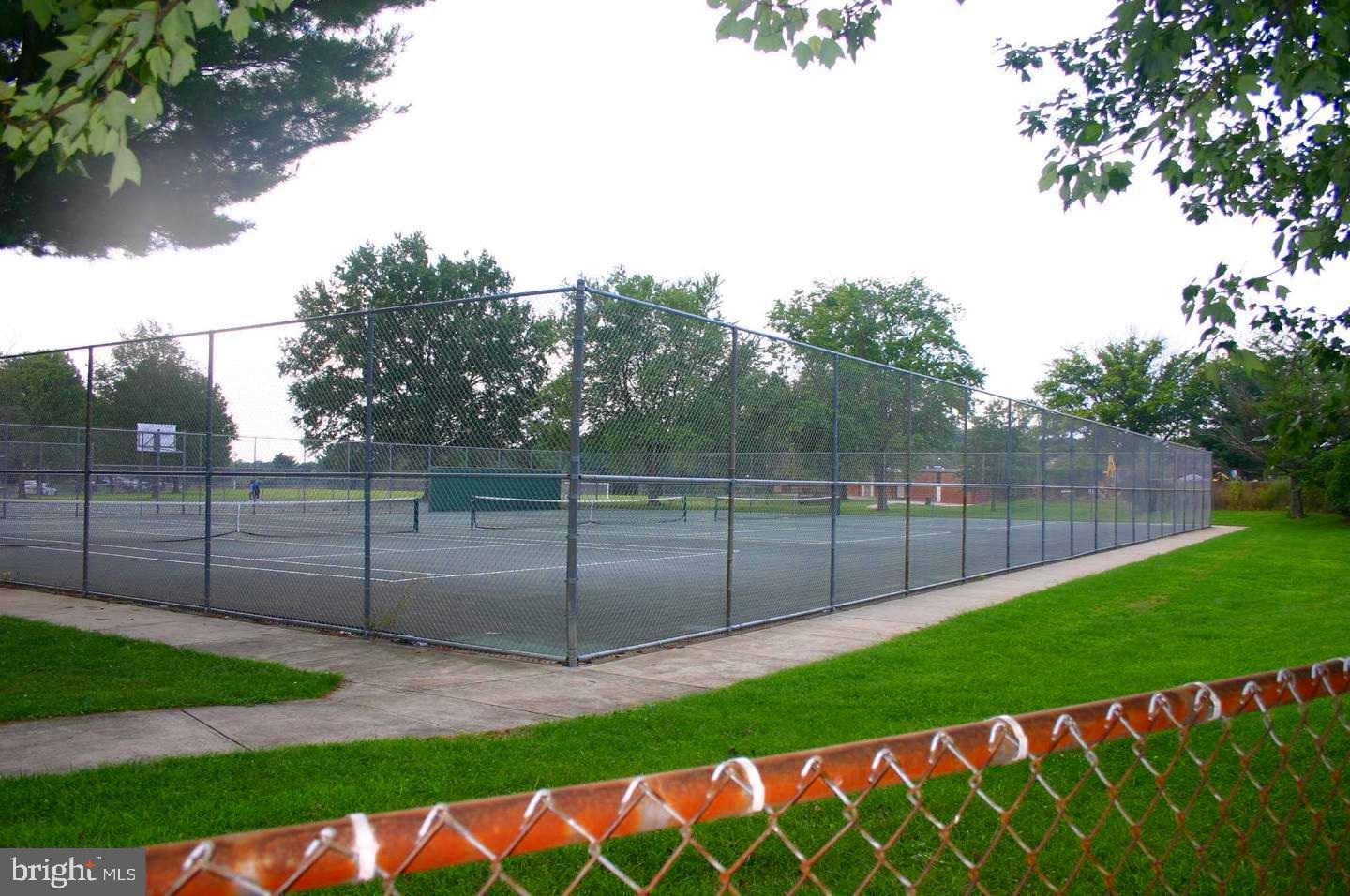1632 Loch Ness Road Baltimore, MD 21286 - Photo 38 of 41 LRV Tennis Courts