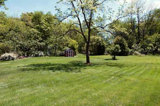 9262 Peebles Road Allison Park, PA 15101 - Photo 7 of 8 View.