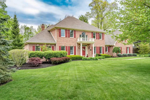 $699,990 | 10528 Indian Ridge Drive, Fort Wayne, IN 46814