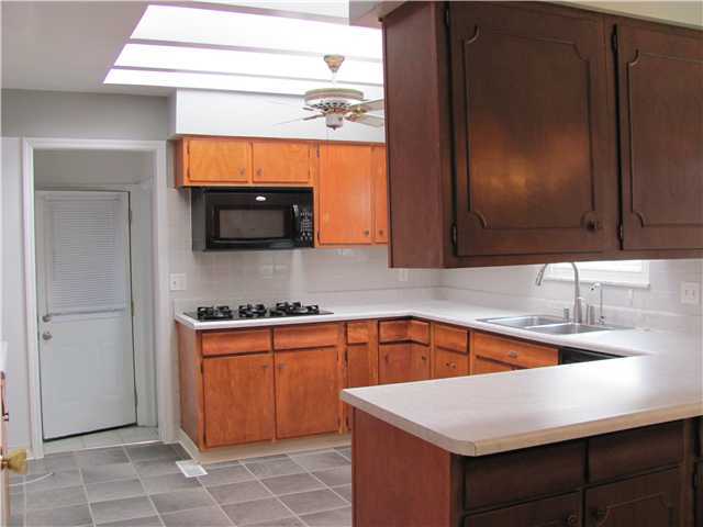 999 Cummington Road Columbus, OH 43213 - Photo 9 of 22 Gallery Image 9