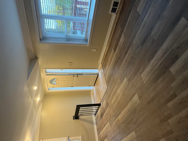 $1,750 | 169 Gateway Drive, Waterford, MI 48328