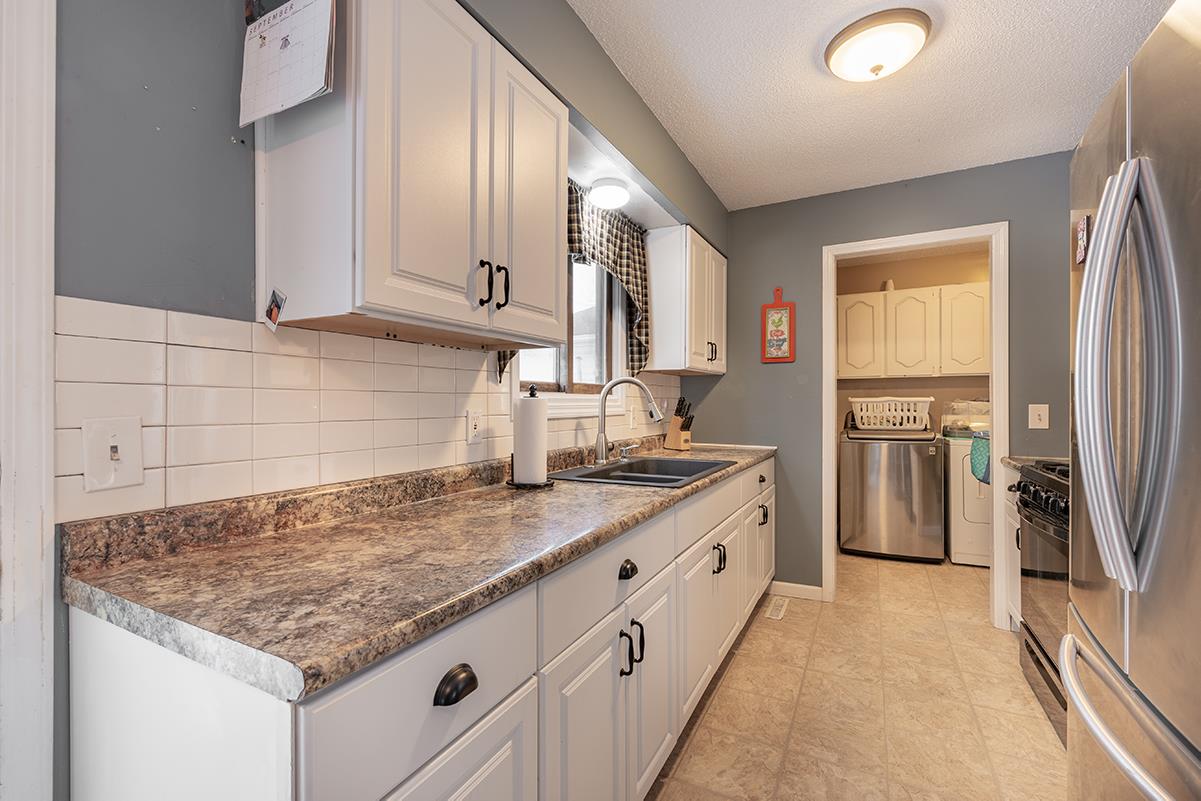 1580 Hotchkiss Road Freeland, MI 48623 - Photo 4 of 17 Gallery Image 4
