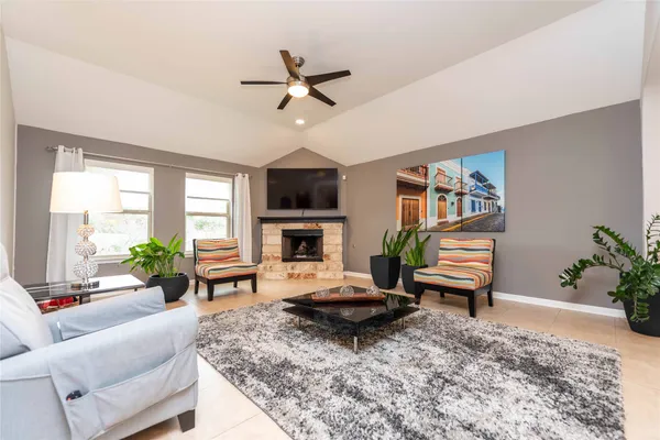 $4,000 | 5701 Gunnison Turn Road, Austin, TX 78738