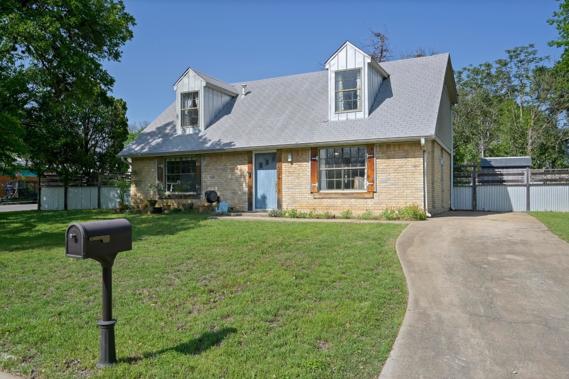 1005 Nile Street Austin, TX 78702 - Photo 3 of 34