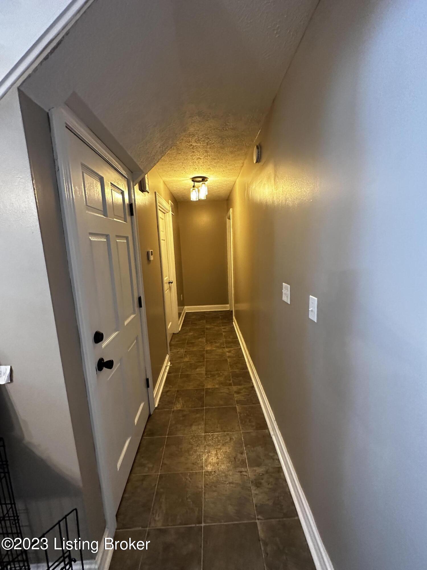 3845 Nelsonville Road Boston, KY 40107 - Photo 52 of 77 Hallway
