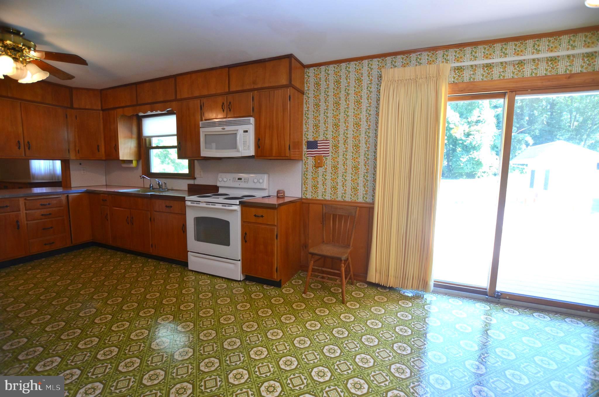 333 Old Porter Road Bear, DE 19701 - Photo 14 of 36 Kitchen