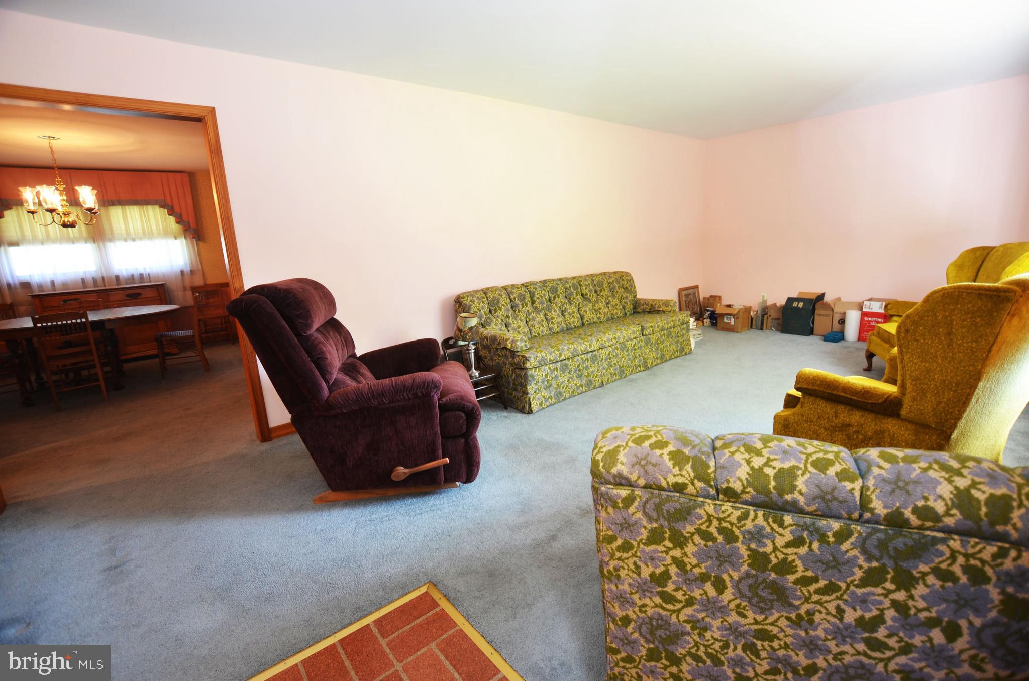 333 Old Porter Road Bear, DE 19701 - Photo 3 of 36 Living Room