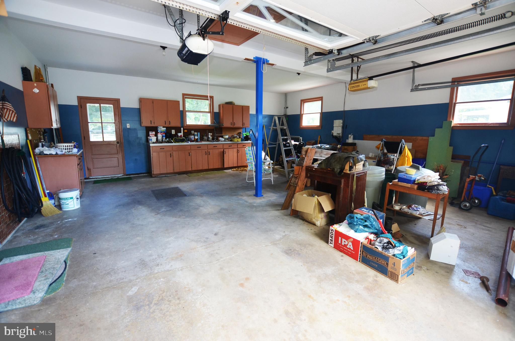 333 Old Porter Road Bear, DE 19701 - Photo 34 of 36 2 Car Garage