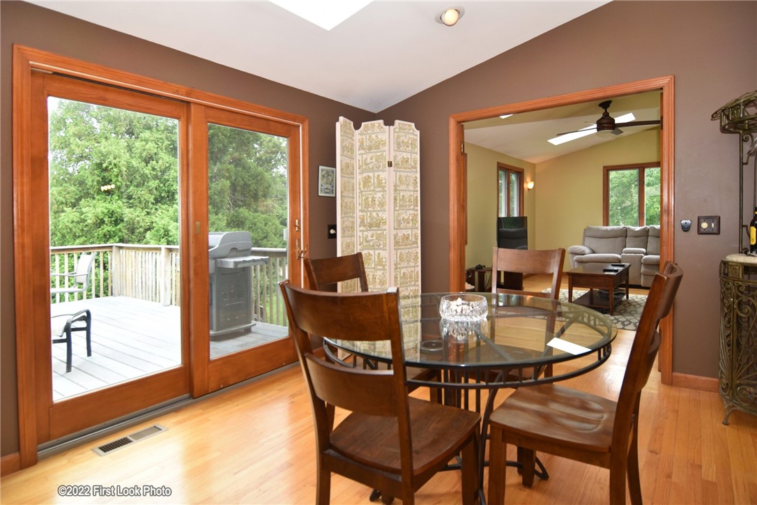 26 Mohawk Trail Narragansett, RI 02882 - Photo 12 of 40