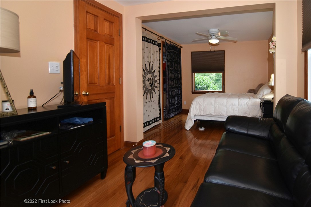 26 Mohawk Trail Narragansett, RI 02882 - Photo 20 of 40