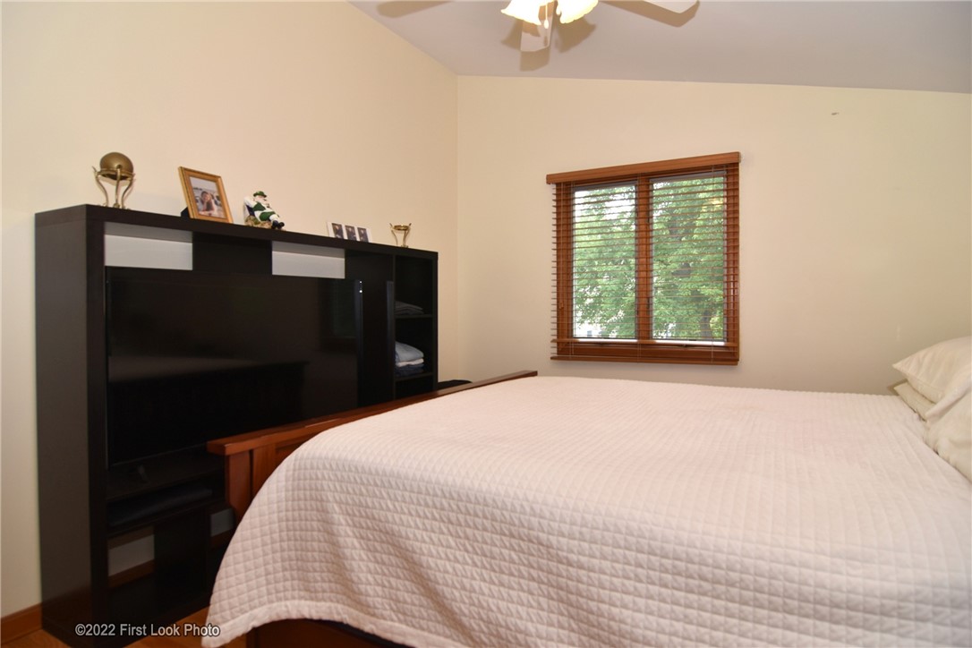 26 Mohawk Trail Narragansett, RI 02882 - Photo 22 of 40