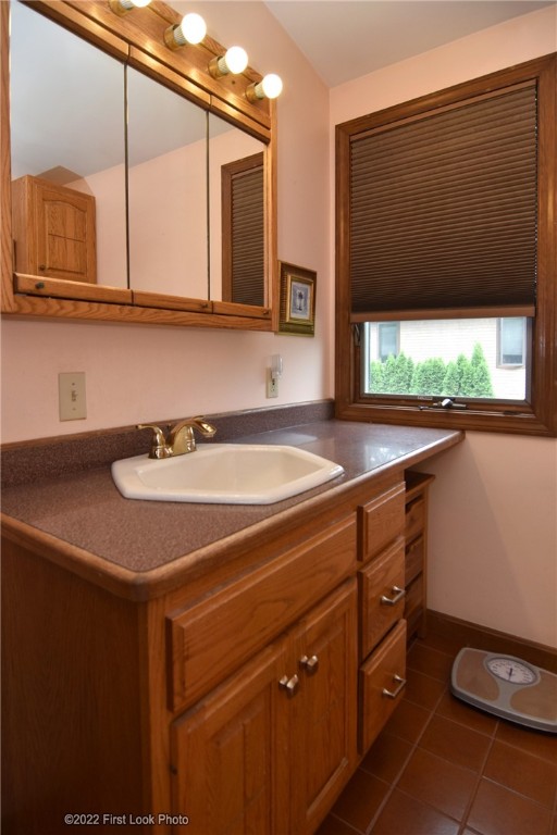 26 Mohawk Trail Narragansett, RI 02882 - Photo 27 of 40