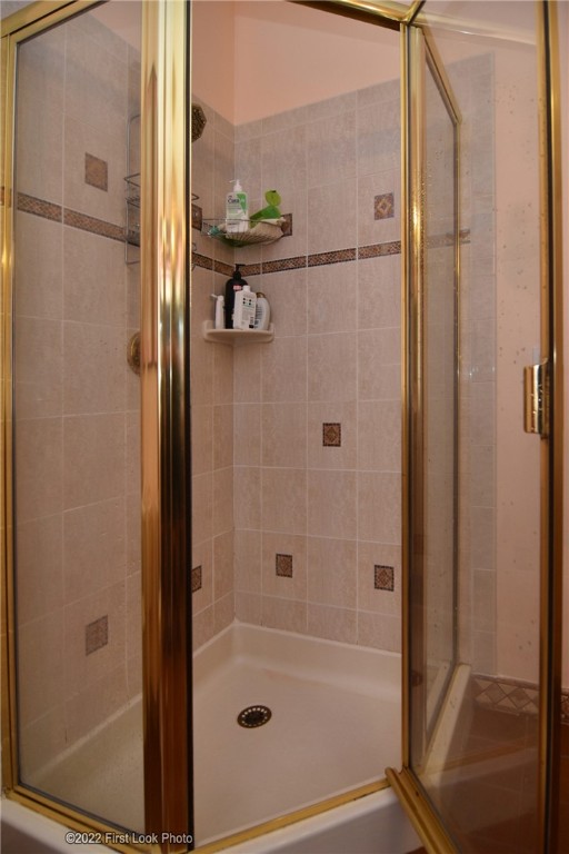 26 Mohawk Trail Narragansett, RI 02882 - Photo 28 of 40