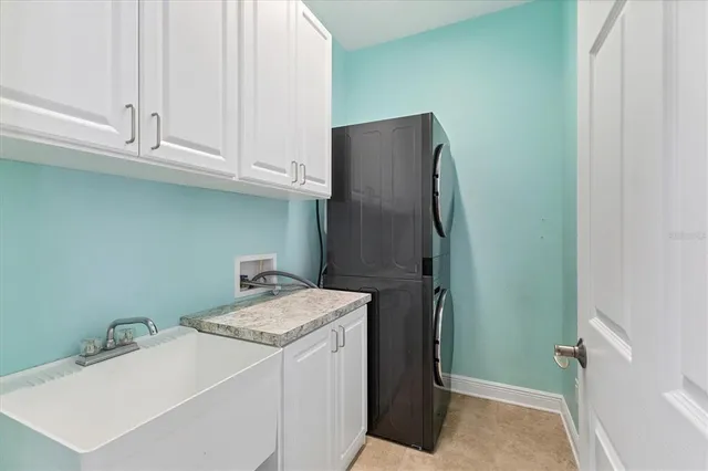 $919,900 | 9438 59th Street, Pinellas Park, FL 33782